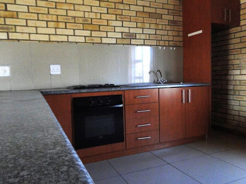 3 Bedroom Property for Sale in Britannia Bay Western Cape
